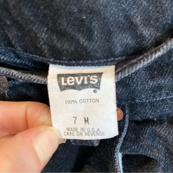 Vintage Levis Jeans Womens 7M Black Denim High Rise USA 90s Mom Classic Preppy - Picture 4 of 9